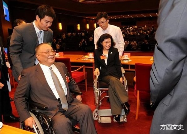 证星策略 传言邓朴方海外存款有300亿? 本人回应: 若能查实, 愿意仅保留1%!